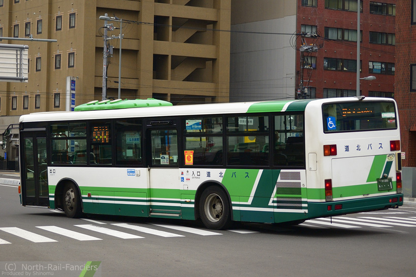 旭川200あ1-ドア側(後)