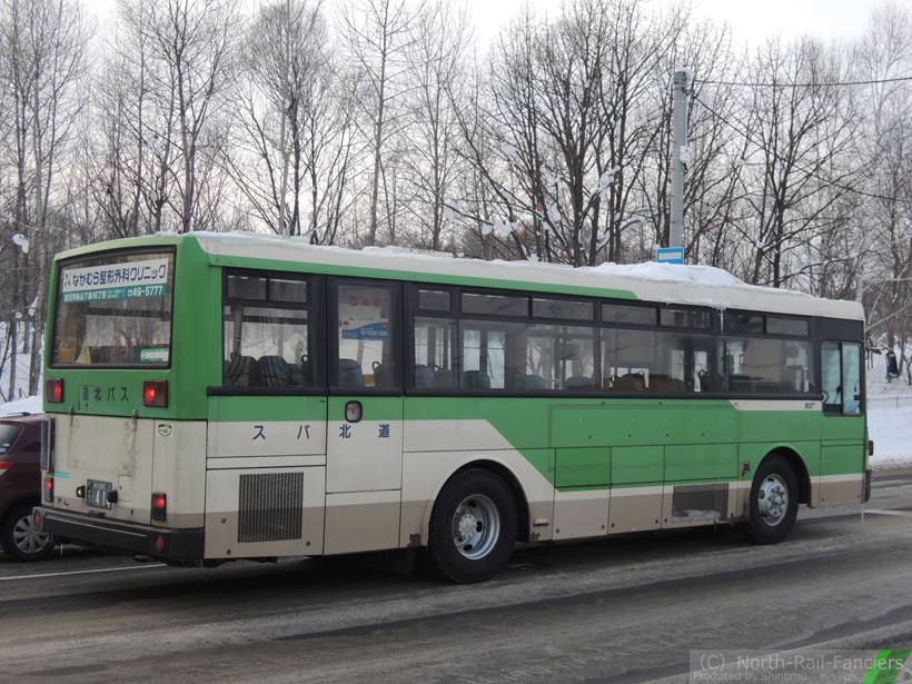 旭川200か414-運転席側(後)