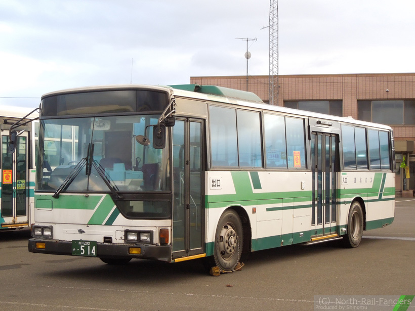 旭川200か514-ドア側(前)