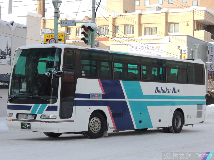 旭川200か697-ドア側(前)