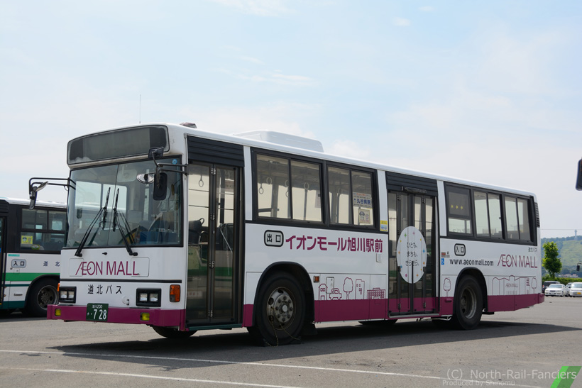 旭川200か728-ドア側(前)