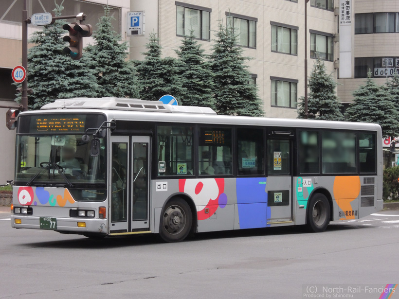 旭川200か77-ドア側(前)