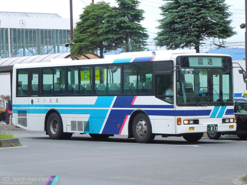 旭川200か813-運転席側(前)