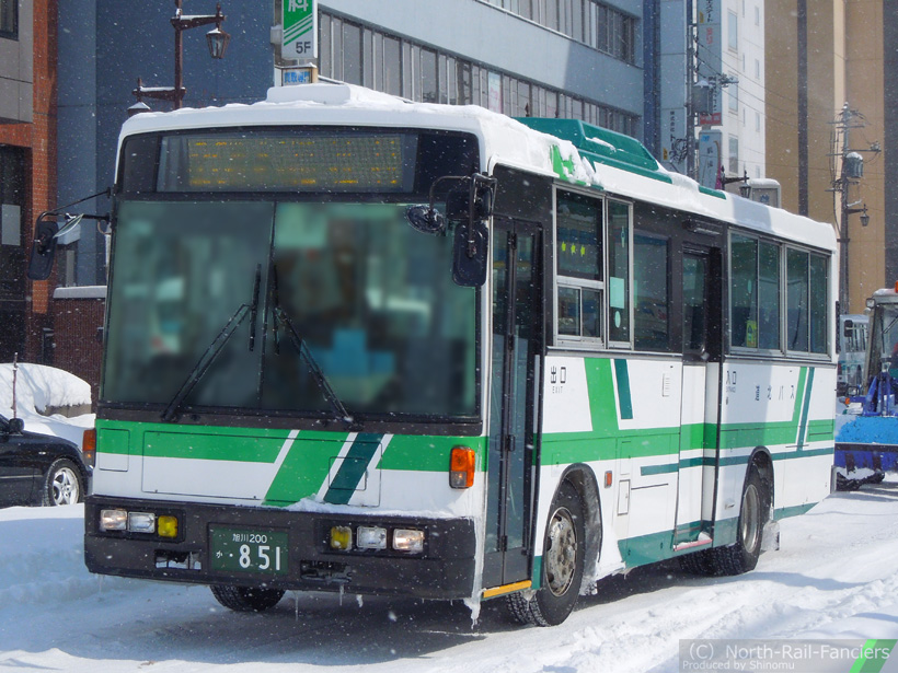 旭川200か851-2
