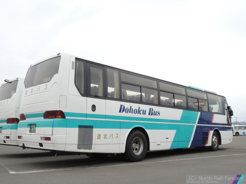 旭川200か857-運転席側(後)