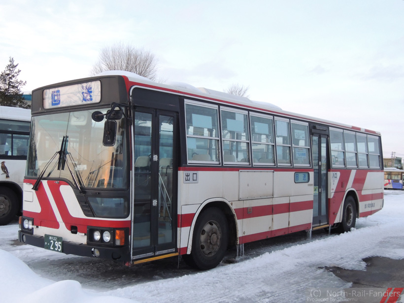 旭川22か295-ドア側(前)