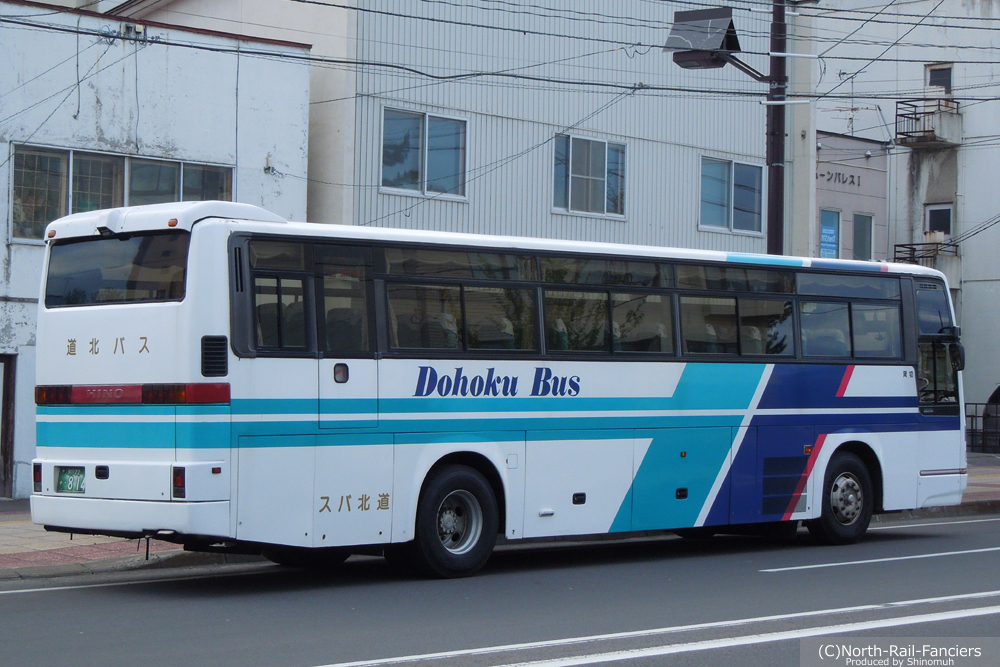 旭川22か814-運転席側(後)