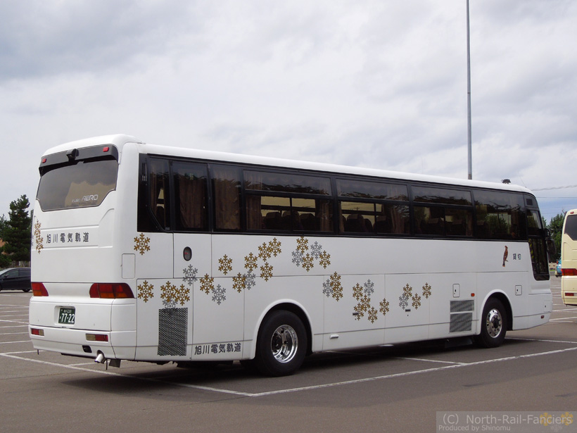 旭川230あ7722-運転席側(後)