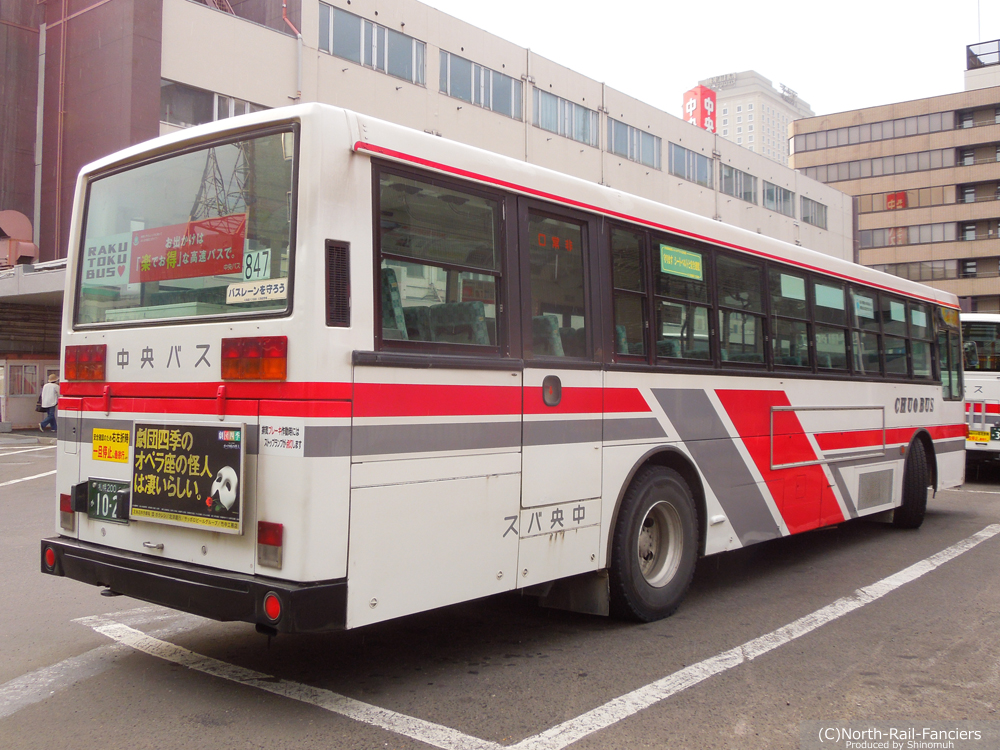 札幌200か1028-運転席側(後)