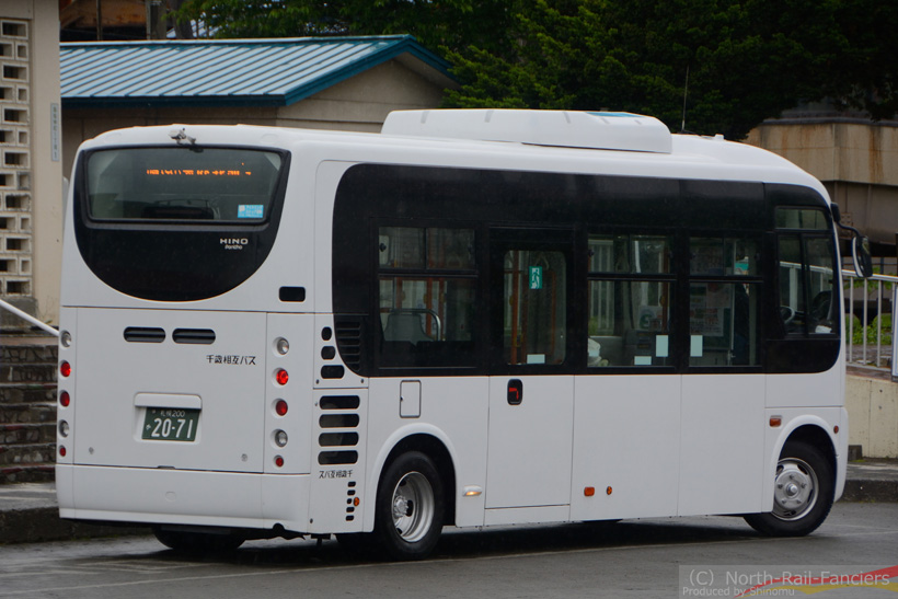 札幌200か2071-運転席側(後)