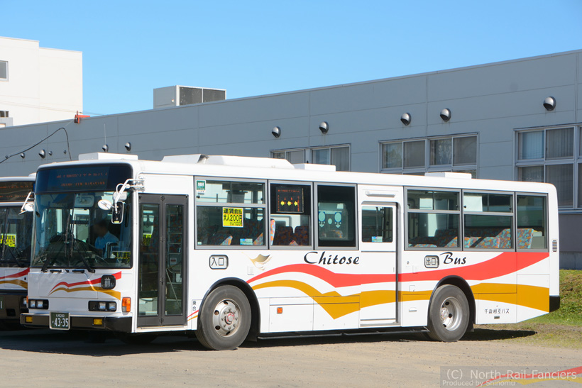 札幌200か4335-ドア側(前)